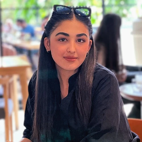 کیمیا منصوری
